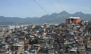 https://agenciabrasil.ebc.com.br/geral/noticia/2023-12/programa-do-cnj-regulariza-imoveis-em-comunidade-do-rio-de-janeiro#