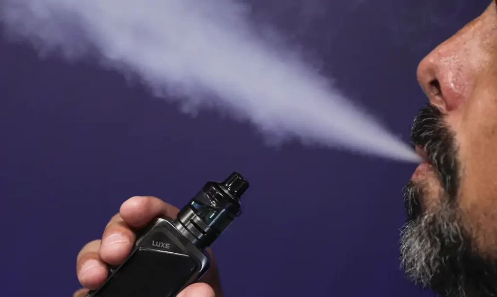 https://agenciabrasil.ebc.com.br/saude/noticia/2023-12/anvisa-aprova-consulta-publica-sobre-proibicao-de-cigarro-eletronico#